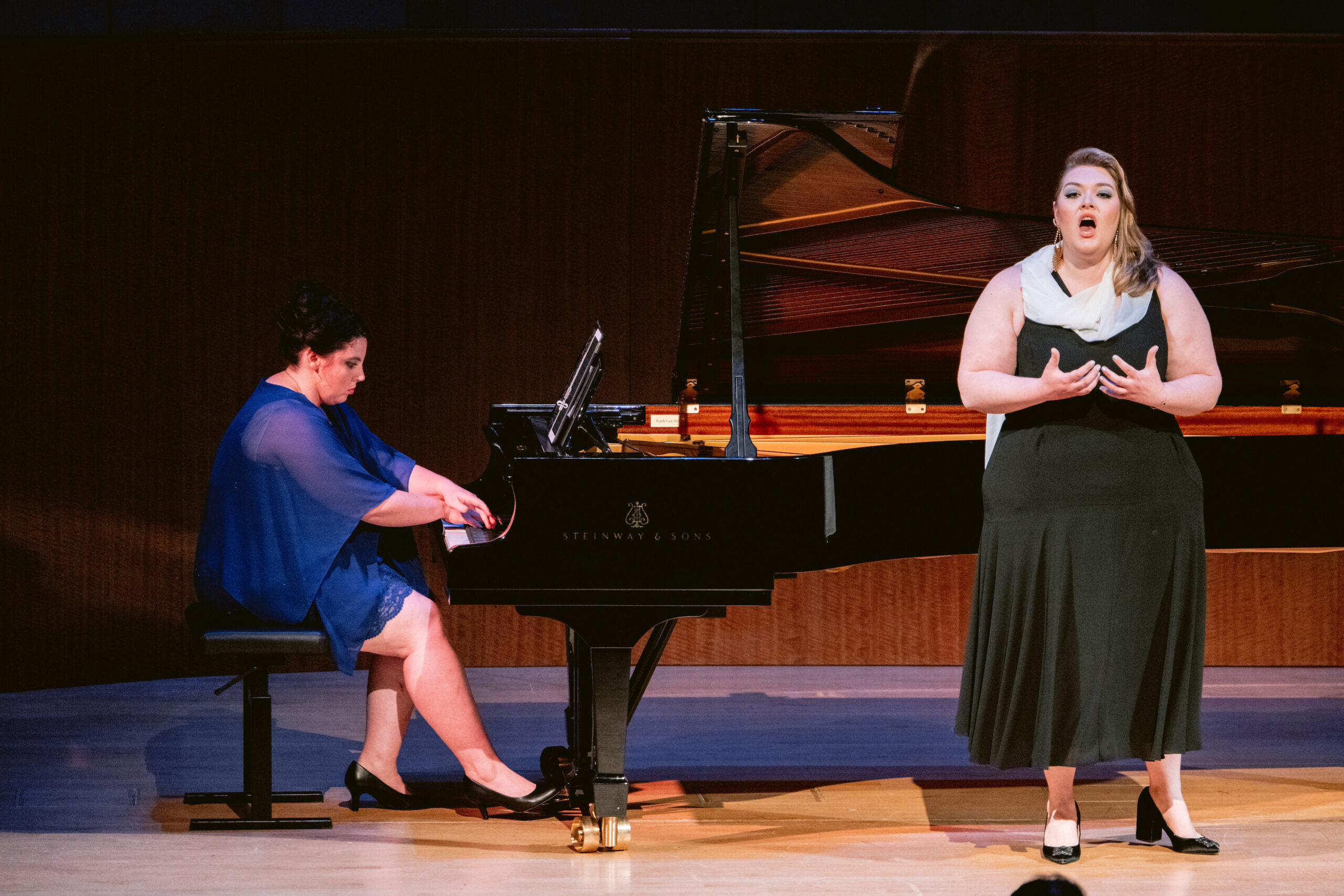 Pianist Deborah Robertson and mezzo-soprano Simona Genga performing Franz Schubert's "Die junge Nonne" | Credit: Kristen Loken