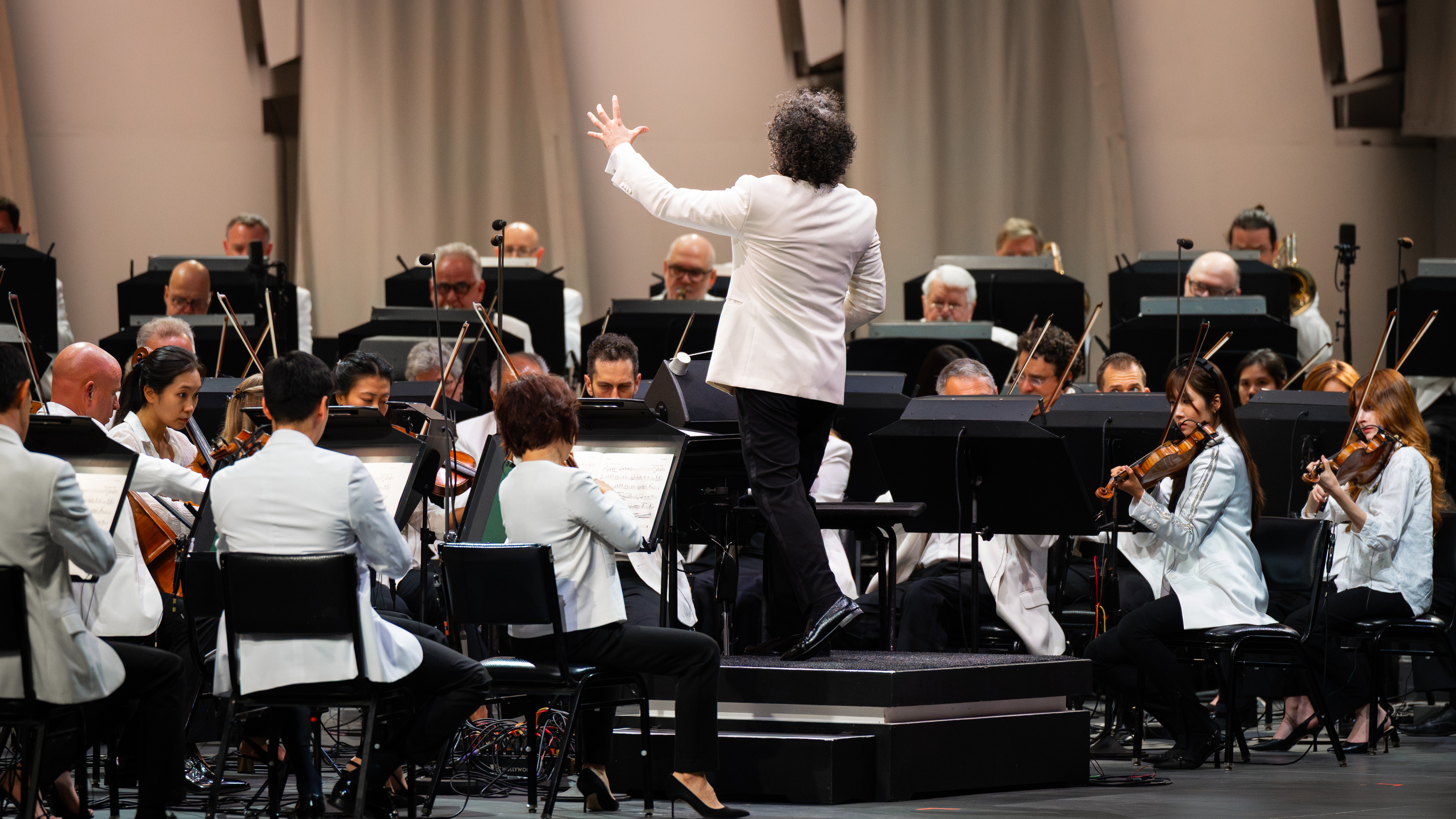 LA Phil and Gustavo Dudamel play Ellington at Hollywood Bowl