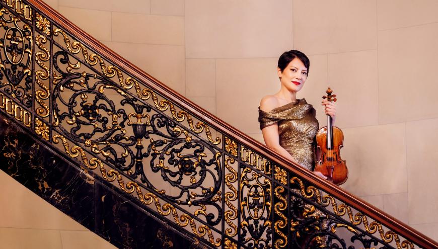 Anne Akiko Meyers | Credit: Dina Douglass