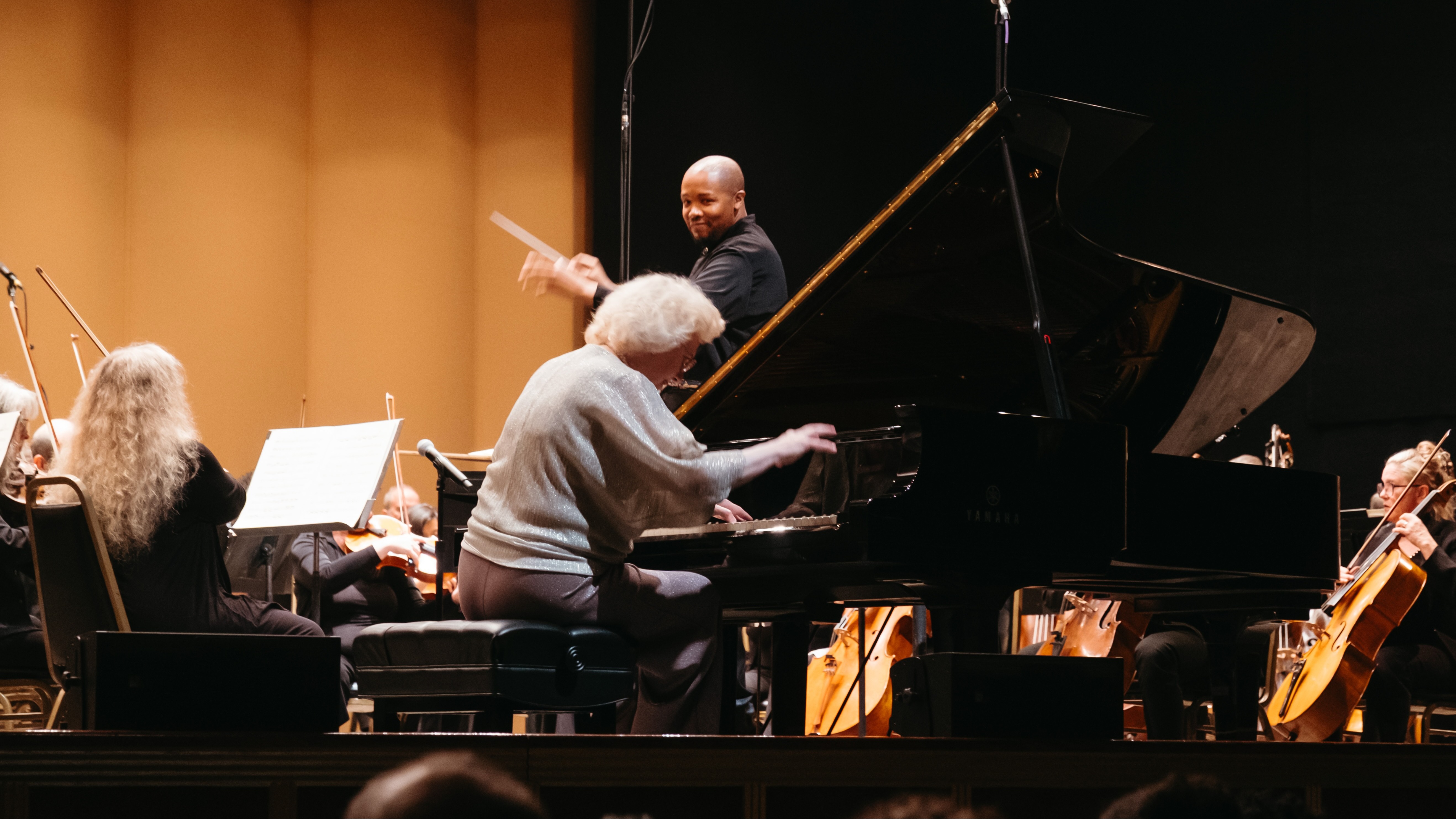 Oakland Symphony, Sara Davis Buechner