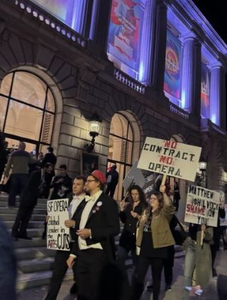 S.F. Opera Orchestra picketing