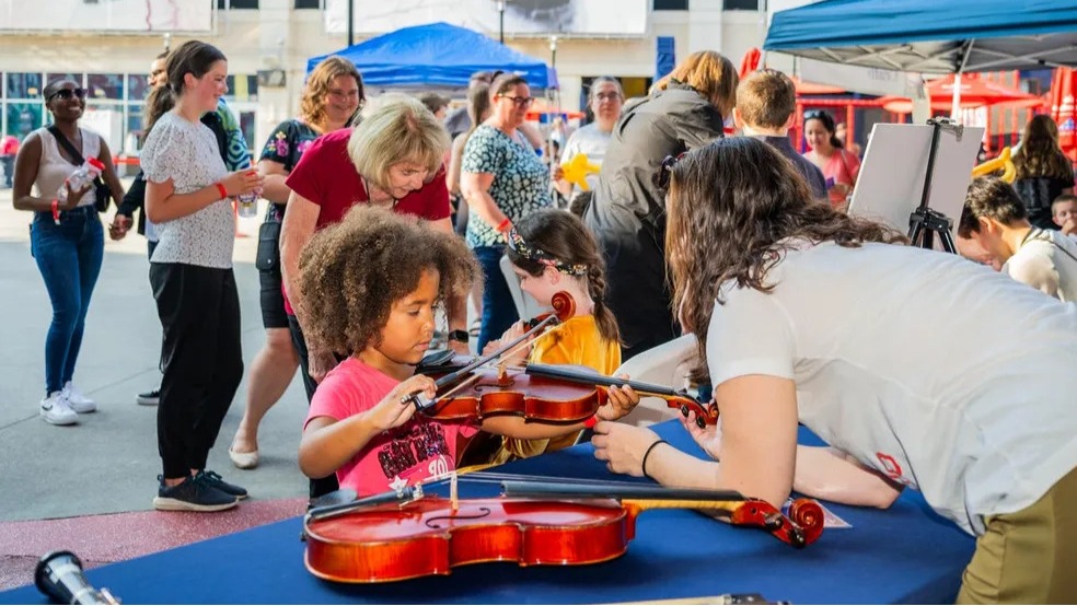 opera in the outfield, Washington National Opera