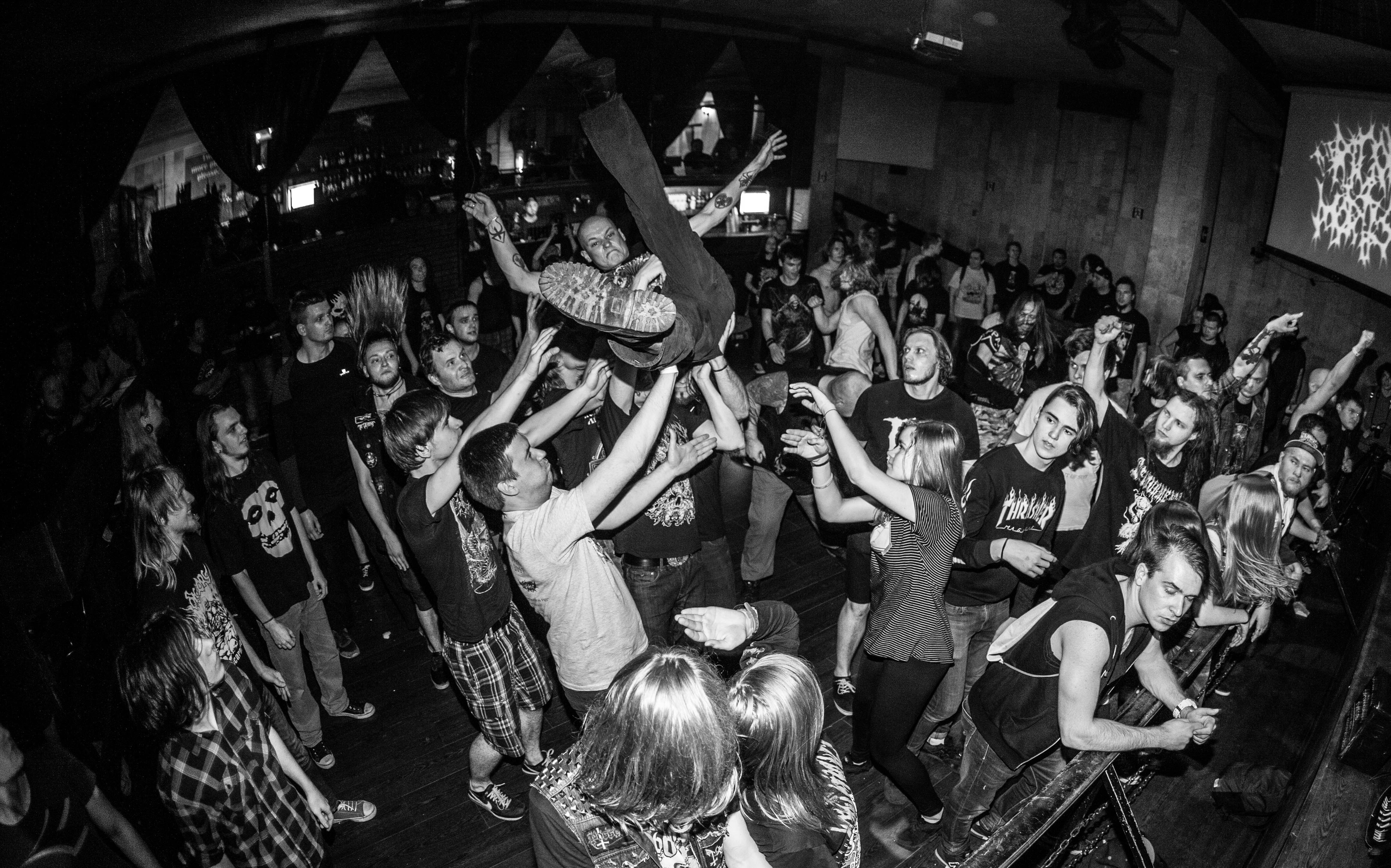 mosh pit