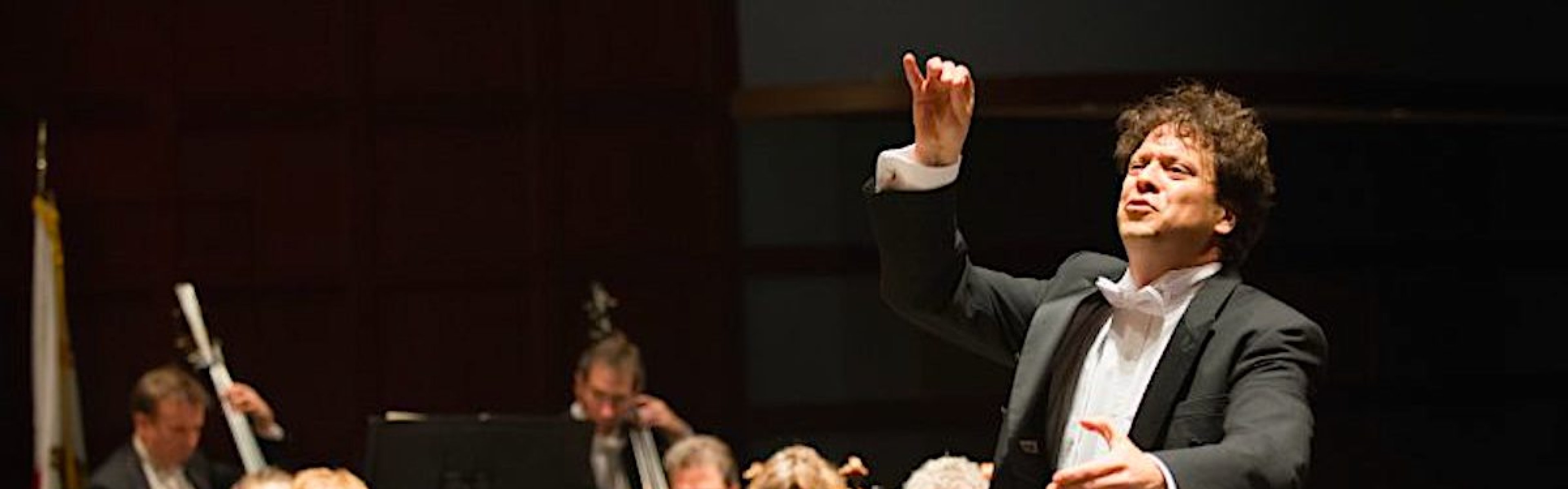Donato Cabrera and the California Symphony