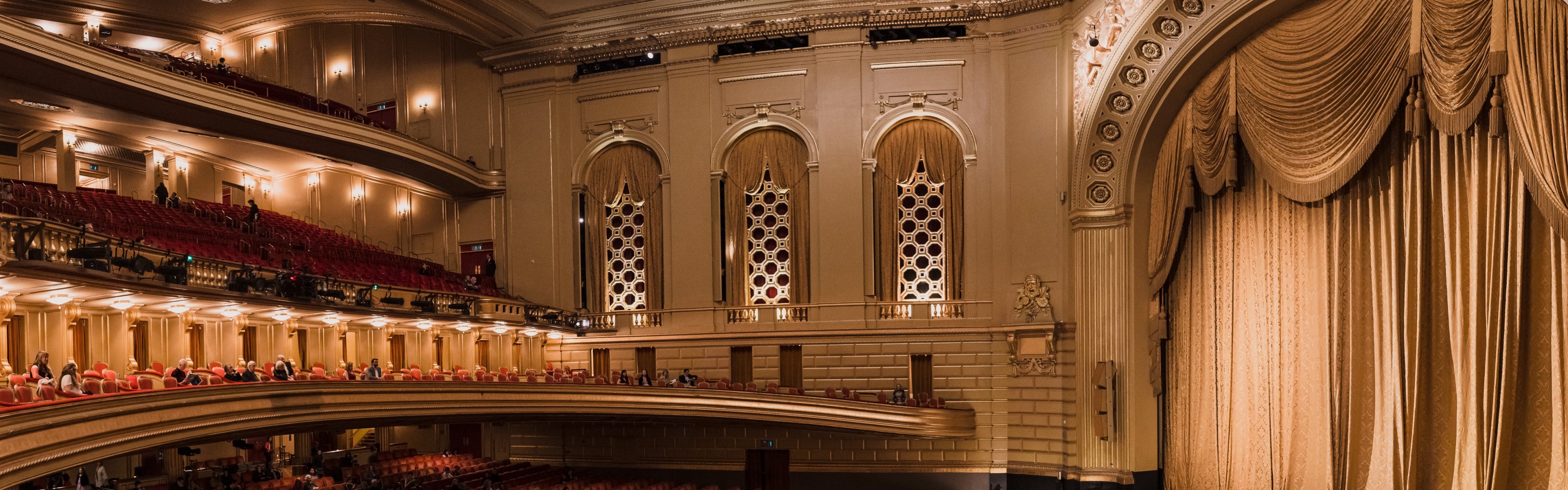 War Memorial Opera House