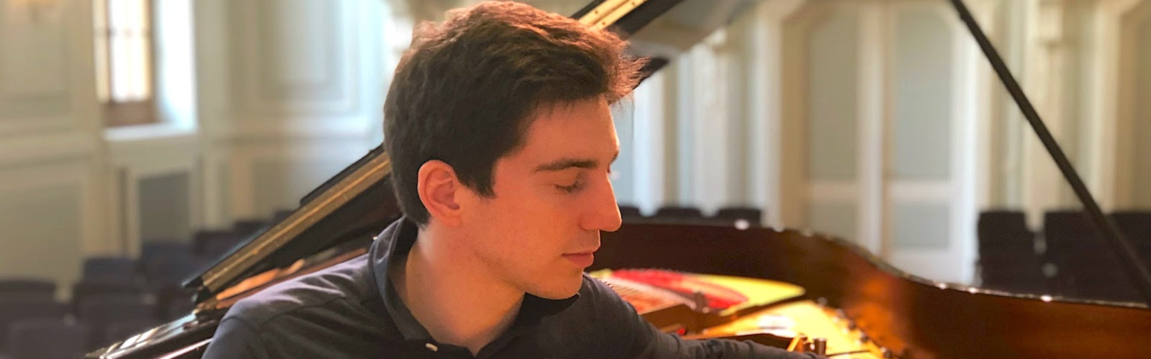 Dzianis Linnik is a competitor in the 2022 Cliburn Competition