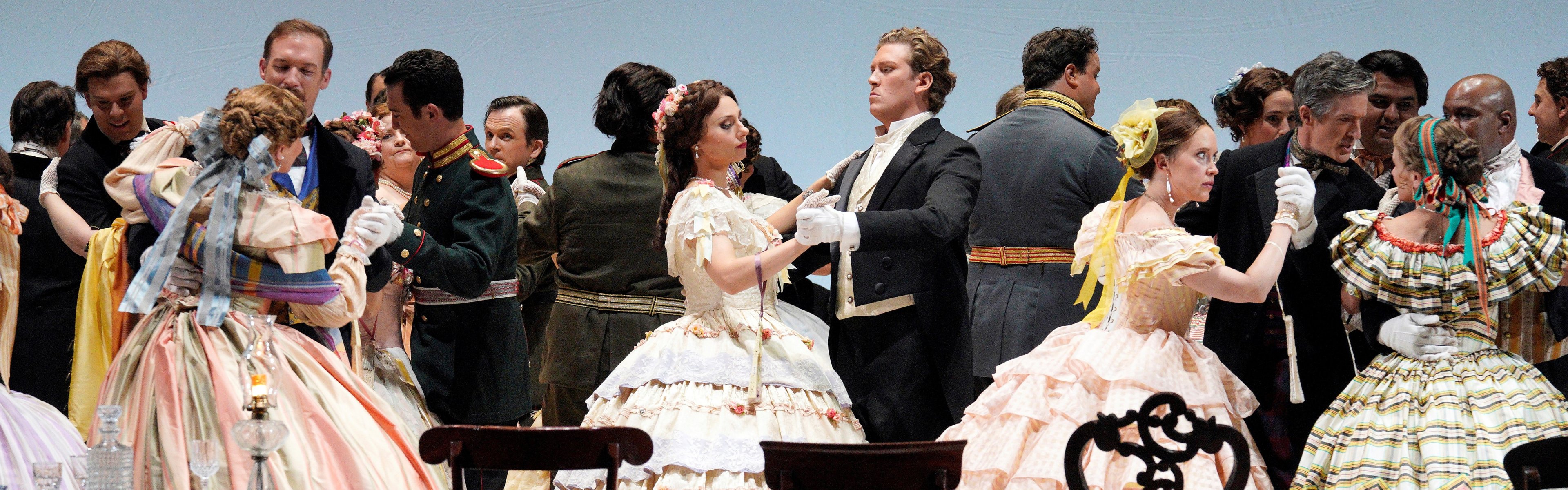 Evgenia Muraveva as Tatyana and Gordon Bintner as Onegin