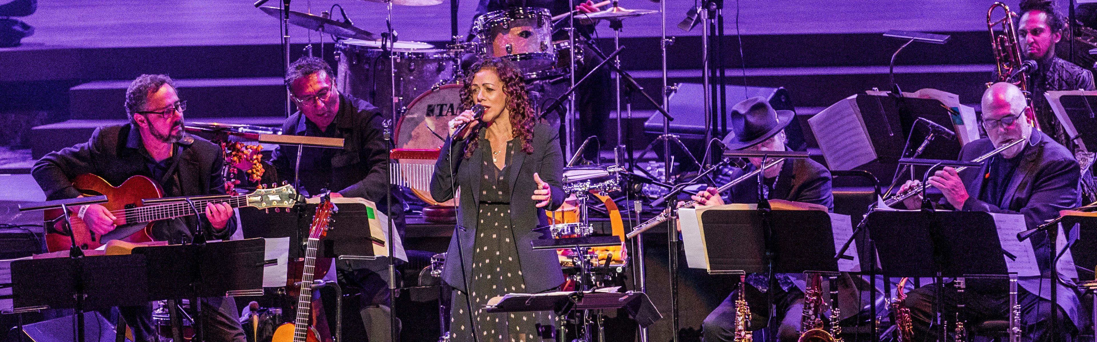 Luciana Souza and backing band