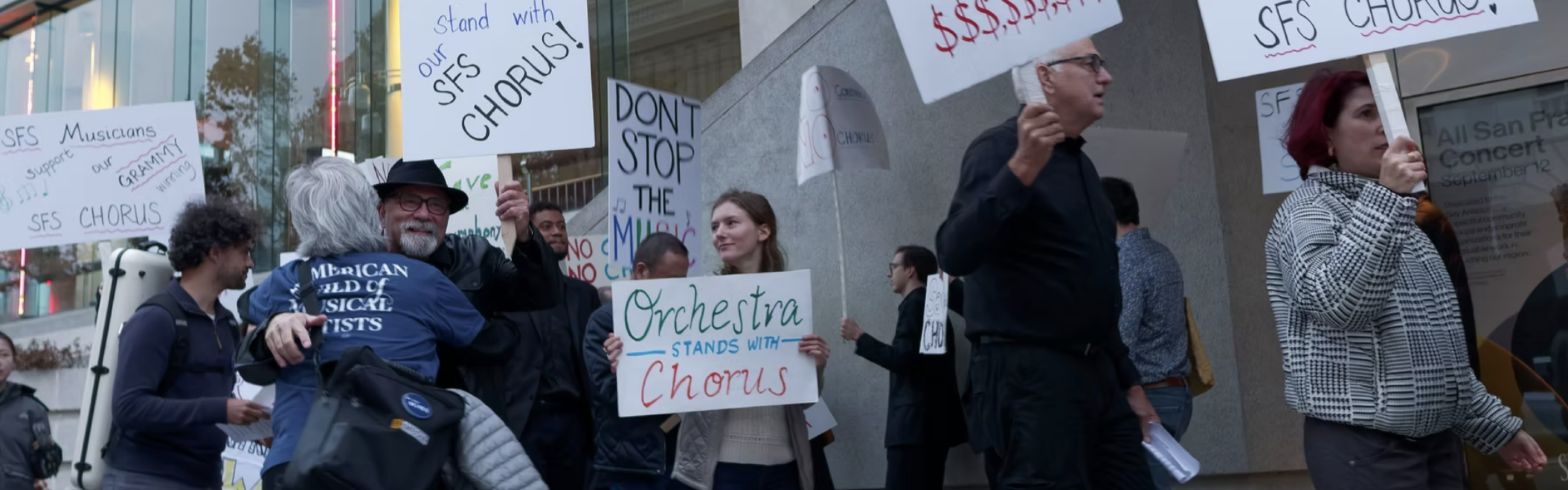 Chorus on strike