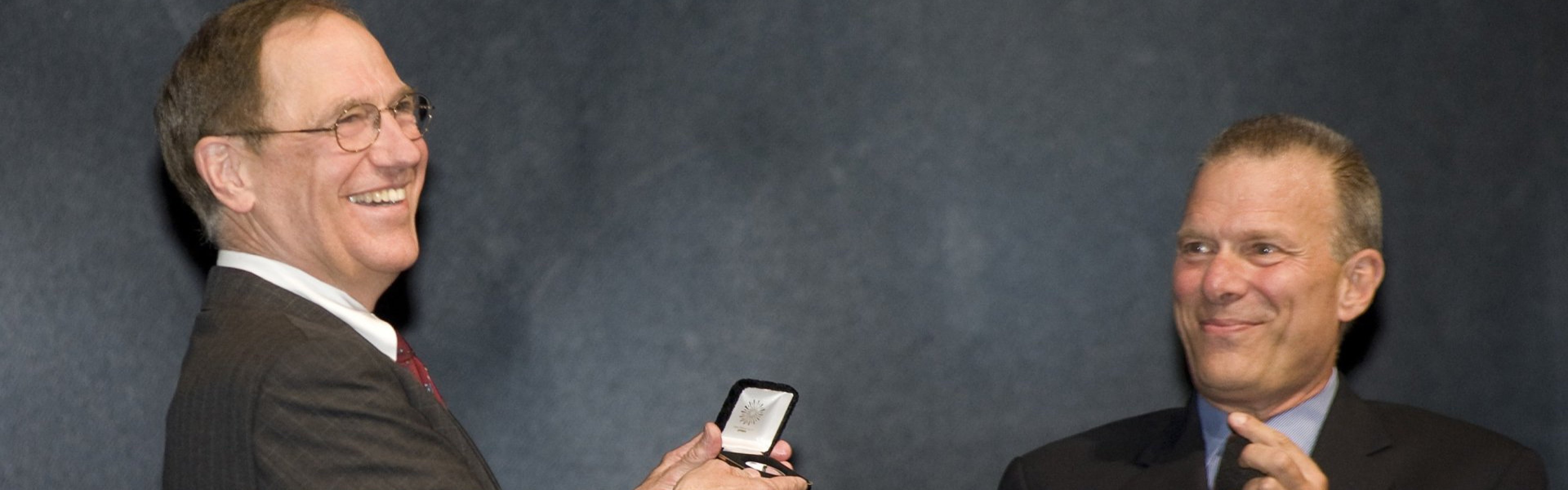 Kip Cranna receives SF Opera Medal