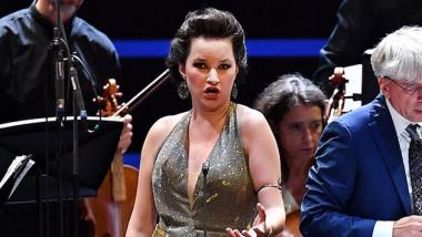 Anna_Prohaska_header1.jpg