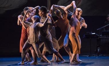 HubbardStreetDanceChicagoForAllItsFury.PhotobyToddRosenberg.jpg