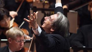 mtt-alt3_emotional-conducting_daviessymphonyhall_1000x575.jpg