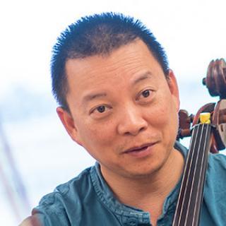faculty_-_300px_-_amos_yang_01.jpg