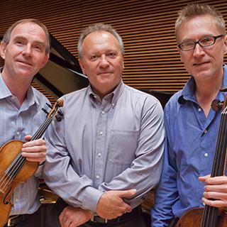 rontgen_trio_320.jpg