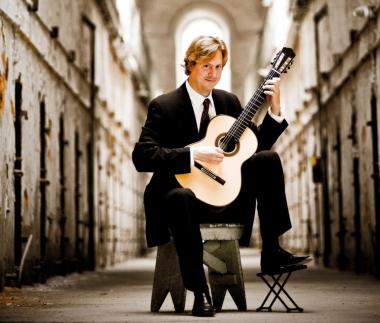 Classical Guitarist Jason Vieaux
