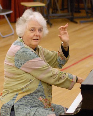 Elinor Armer
