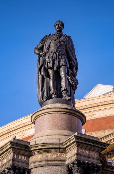 Statue