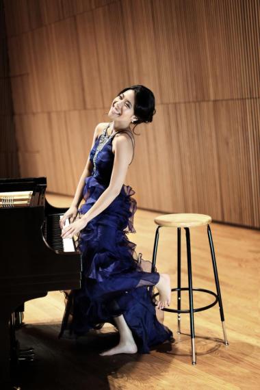 Joyce Yang performs Sunday, January 22, 2023 in Hertz Hall. (credit: Courtesy of Joyce Yang)