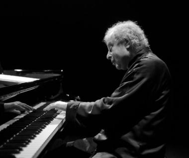 Sir András Schiff, piano