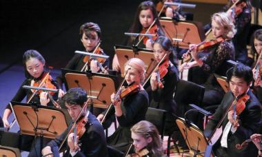 The Colburn Orchestra in performance.