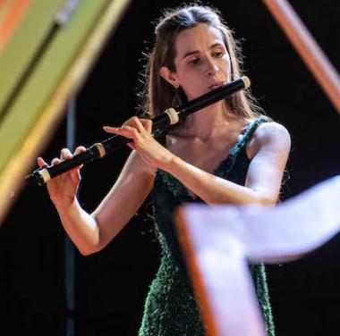 Emi Ferguson, flute