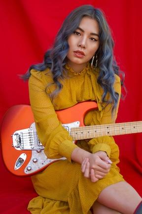 JIJI, Guitarist (Photo Credit: Marty Bra)
