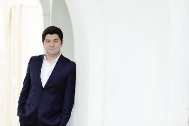 Cal Performances presents Behzod Abduraimov, piano, November 10, 2024 at Hertz Hall (credit: Evgeny Eutykhov)