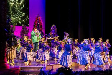 2025 GRAMMY-Nominated Kalani Pe'a Brings Hawaiian Xmas Tour to LA