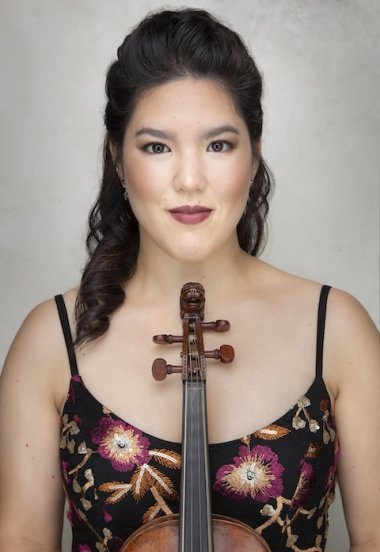 Rachell Ellen Wong, violin