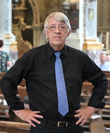 Ian Robertson
