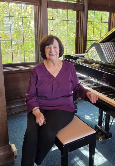 Susan Bates