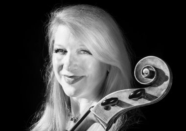 Jennifer Kloetzel headshot