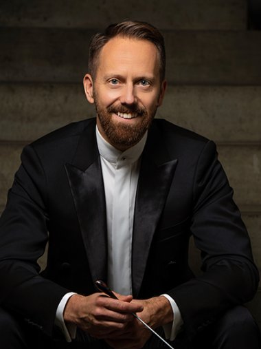 Robert Taylor conductor photo