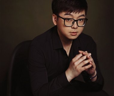 Junwnen Liang, pianist