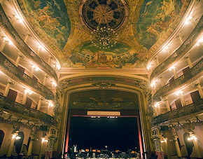 Manaus opera house.png