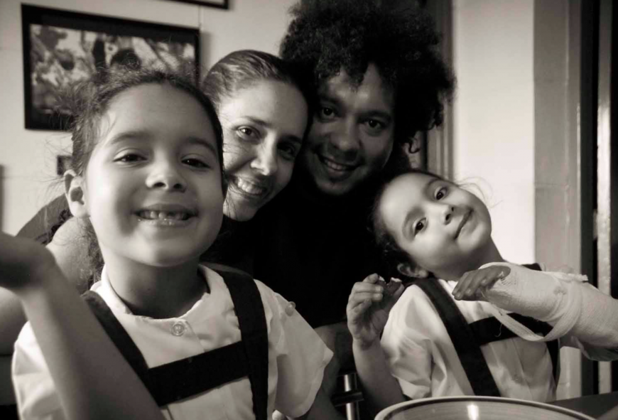 Aldo López-Gavilán and family