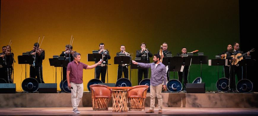 Opera Santa Barbara - "Cruzar la Cara de la Luna"