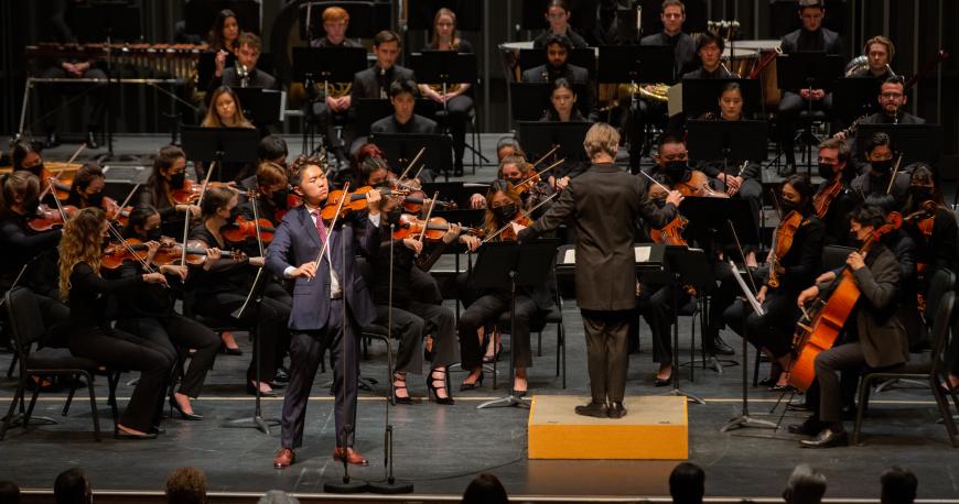 Esa-Pekka Salonen with the Colburn Orchestra