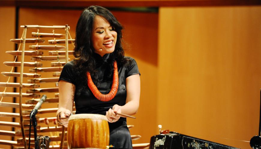 Vân-Ánh Vanessa Võ