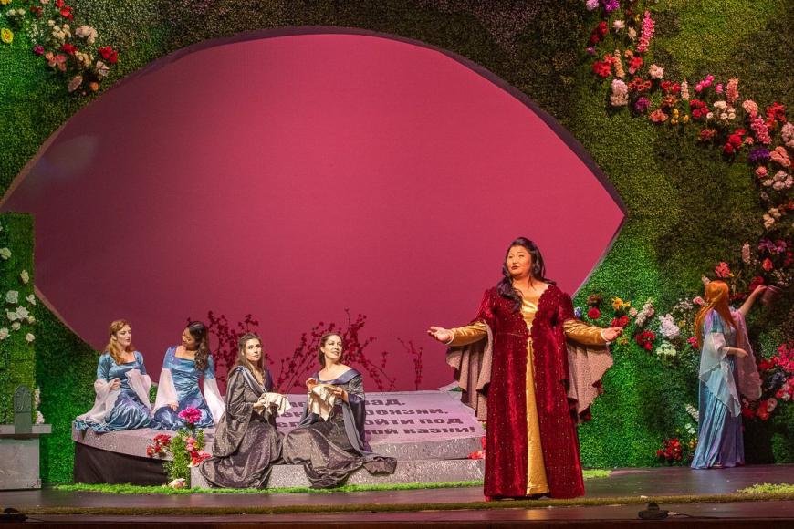 Pacific Opera Project - "Iolanta"