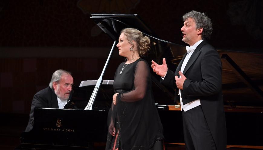 Diana Damrau, Jonas Kaufmann, and Helmut Deutsch
