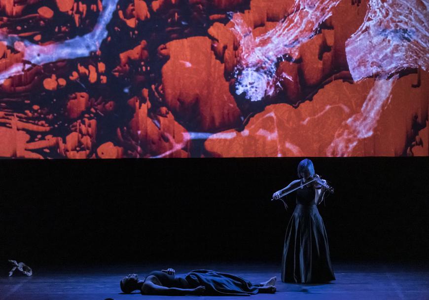 Jennifer Koh and Davóne Tines in Everything Rises