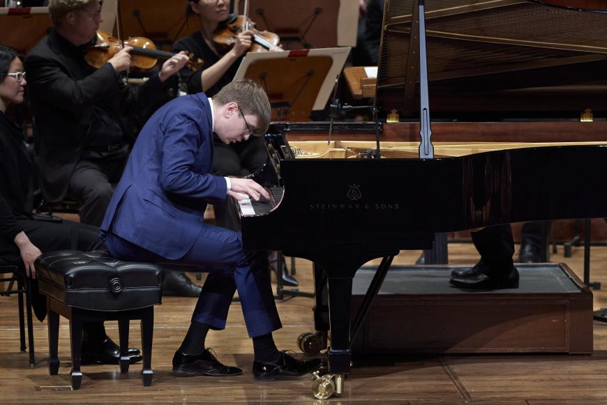 Víkingur Ólafsson performs