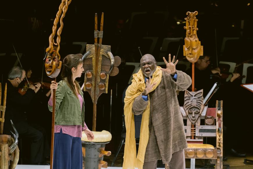 Laurel Jenkins and Willard White