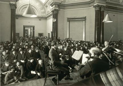 Wartime London’s Noontime Concert