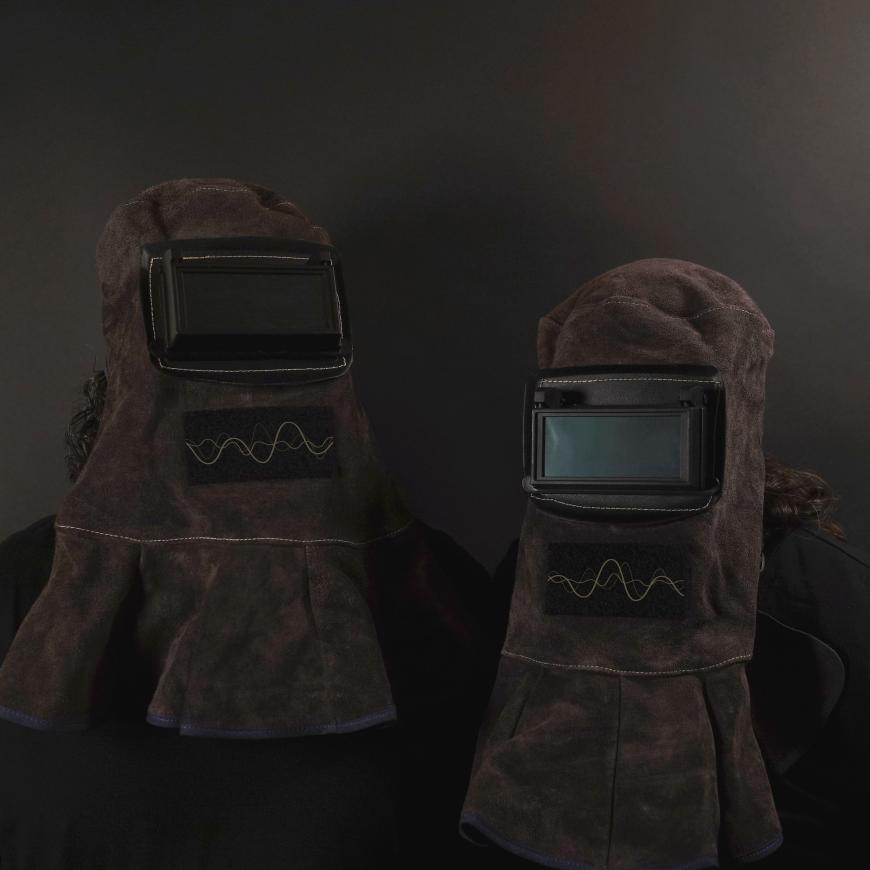Martínez and Galindo in helmets