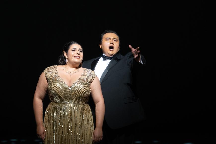 Amanda Batista and Moisés Salazar