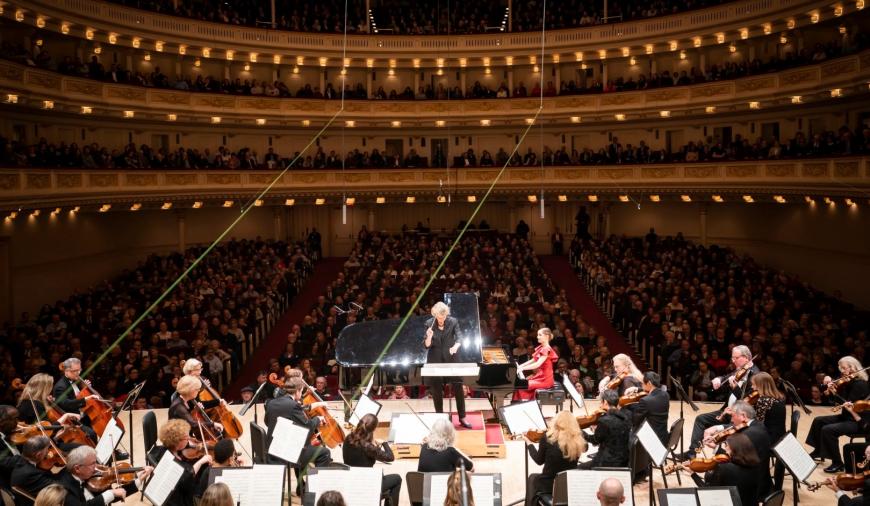 Alma Deustcher in Carnegie Hall