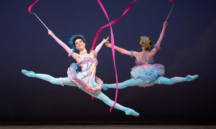 Ribbon dance